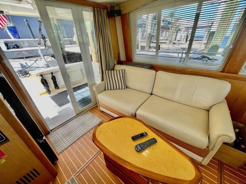 2007 Mainship 400 Trawler