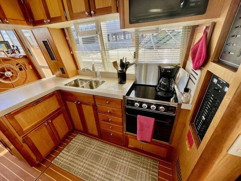 2007 Mainship 400 Trawler