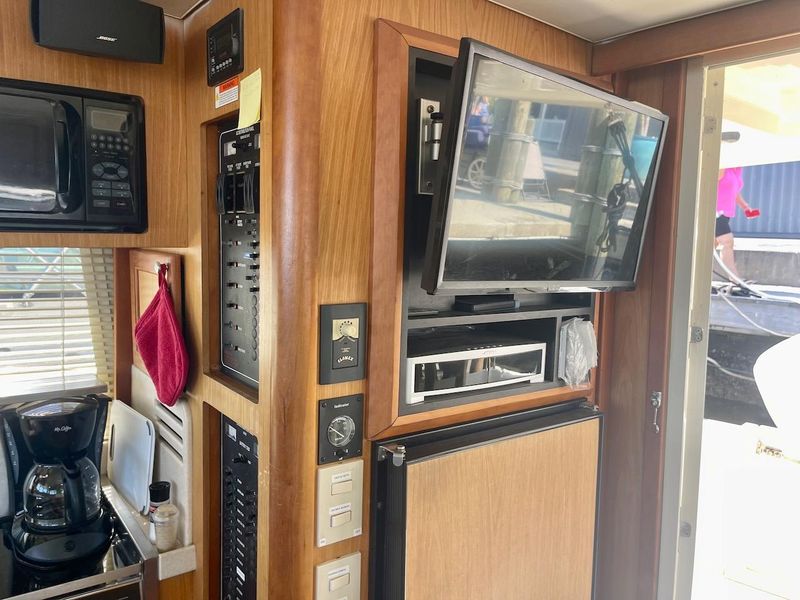 2007 Mainship 400 Trawler