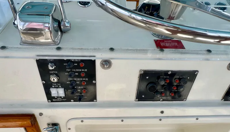 Golden Olive Yacht Photos Pics 