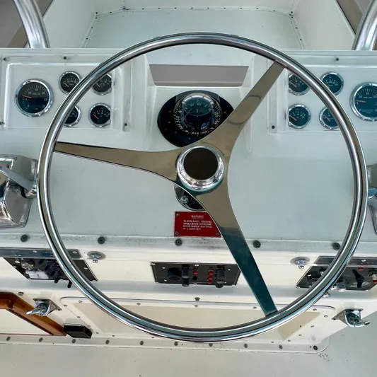 Golden Olive Yacht Photos Pics 