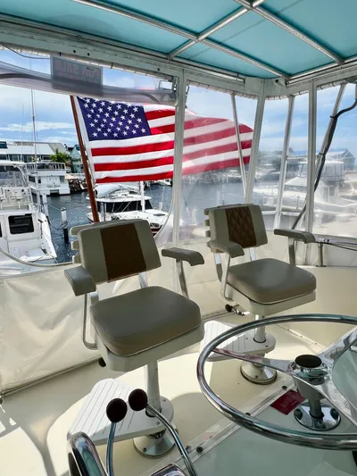 Golden Olive Yacht Photos Pics 