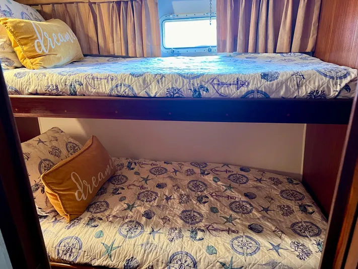 Golden Olive Yacht Photos Pics 