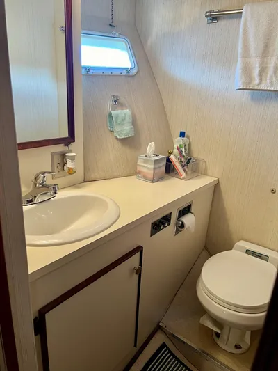 Golden Olive Yacht Photos Pics 