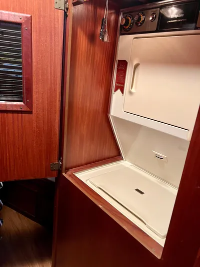 Golden Olive Yacht Photos Pics 