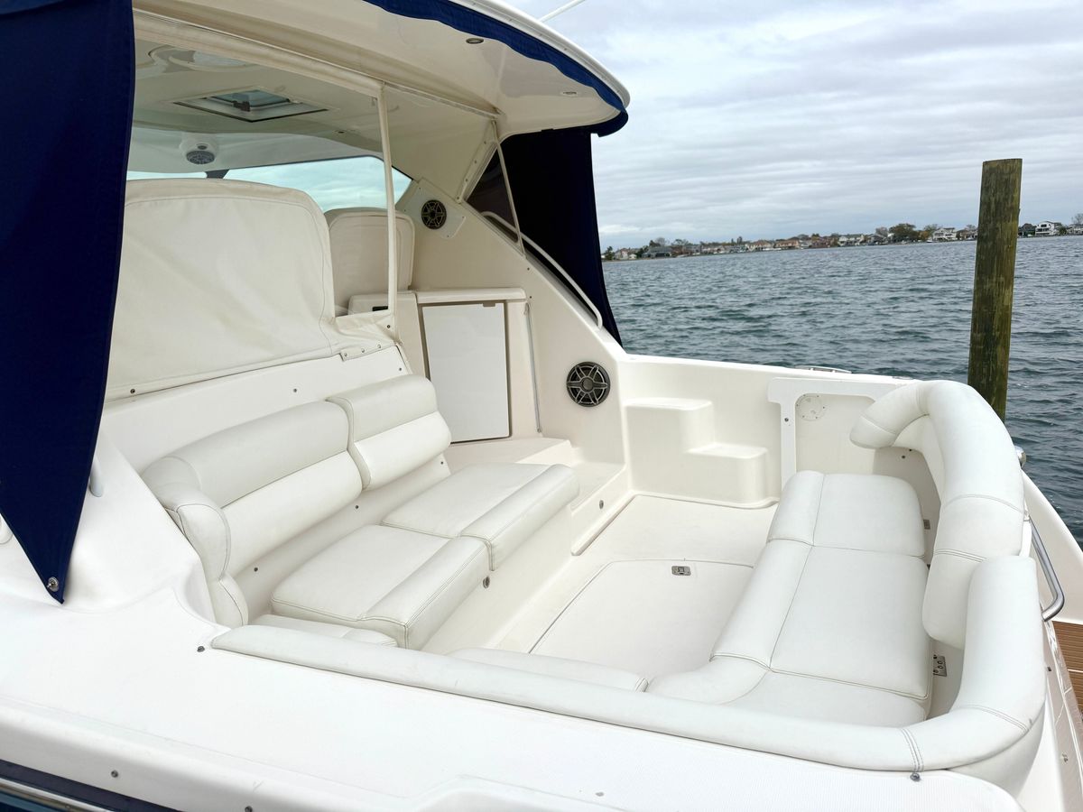 2006 Tiara Yachts 43 