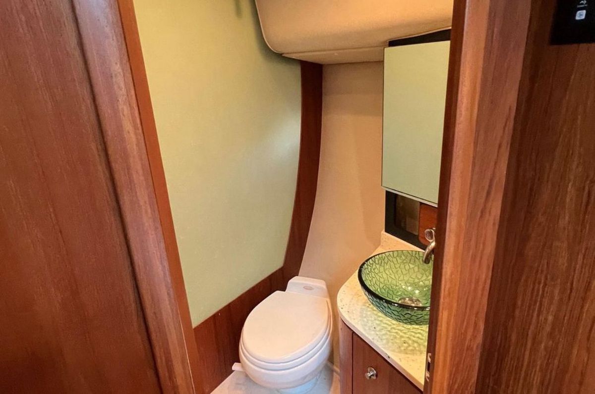 2006 Tiara Yachts 43 