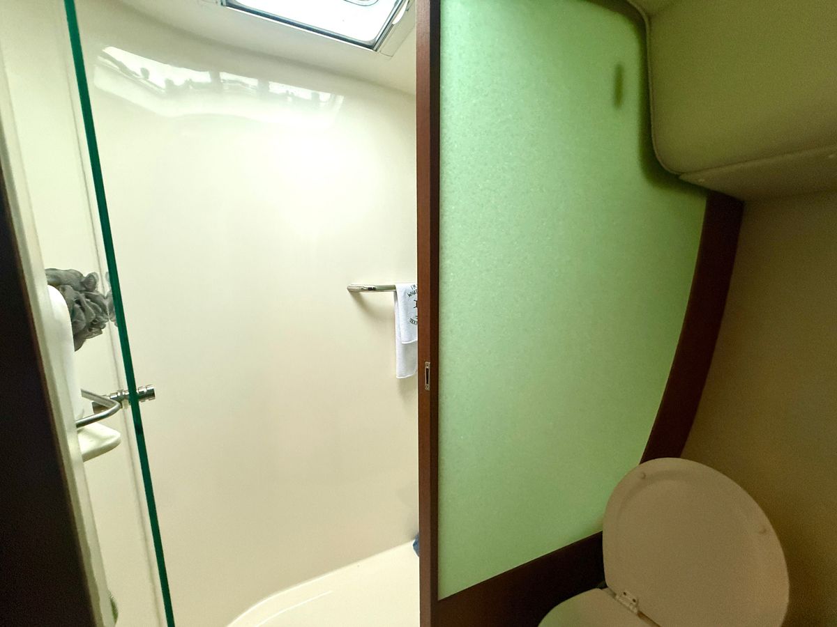 2006 Tiara Yachts 43 