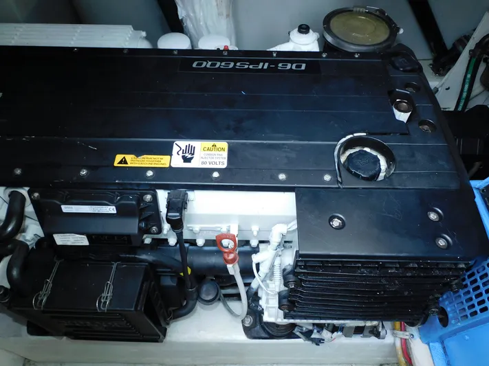 Relentless Yacht Photos Pics Engine compartment of a 2006 Tiara Yachts 4300 Sovran, featuring a Volvo Penta D6-IPS600.