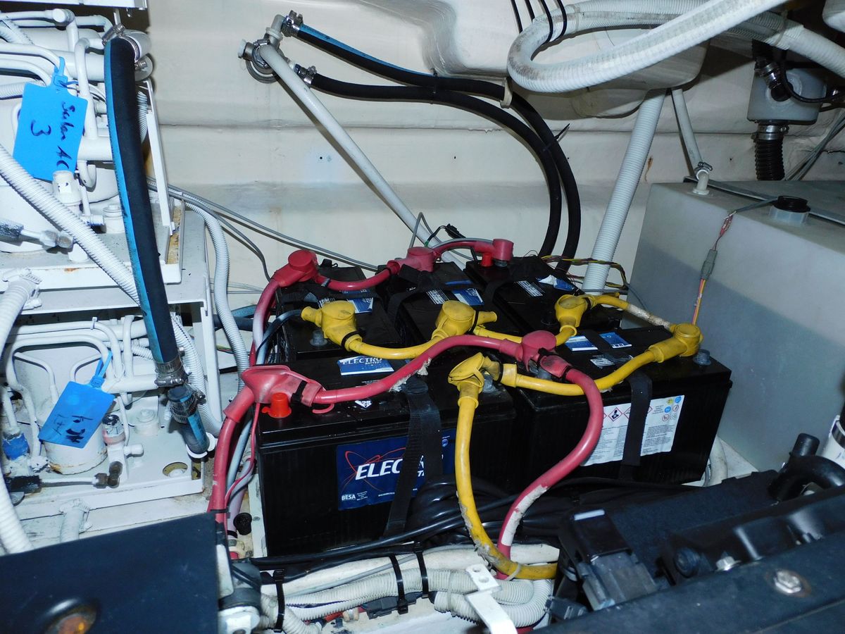 2006 Tiara Yachts 43 