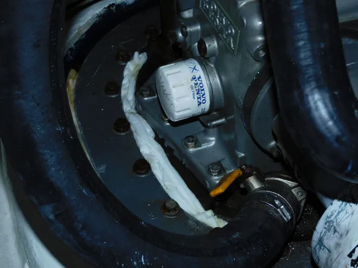 Relentless Yacht Photos Pics Engine compartment of 2006 Tiara Yachts 4300 Sovran with Volvo Penta oil filter.