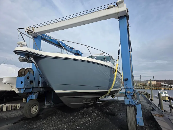 Relentless Yacht Photos Pics 