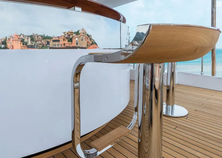 Dyamond Yacht Photos Pics 