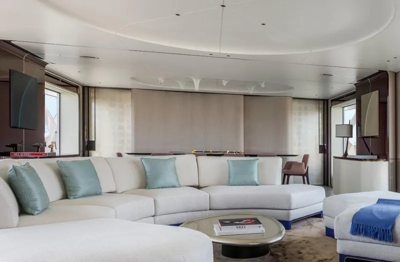 Dyamond Yacht Photos Pics 