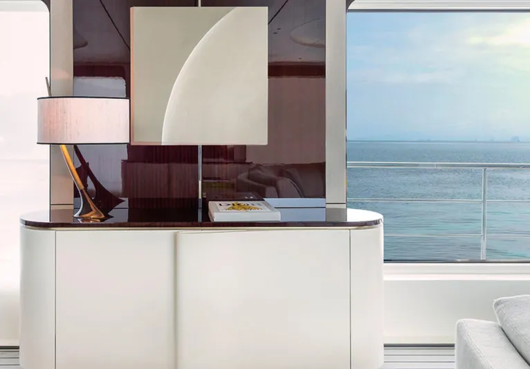 Dyamond Yacht Photos Pics 