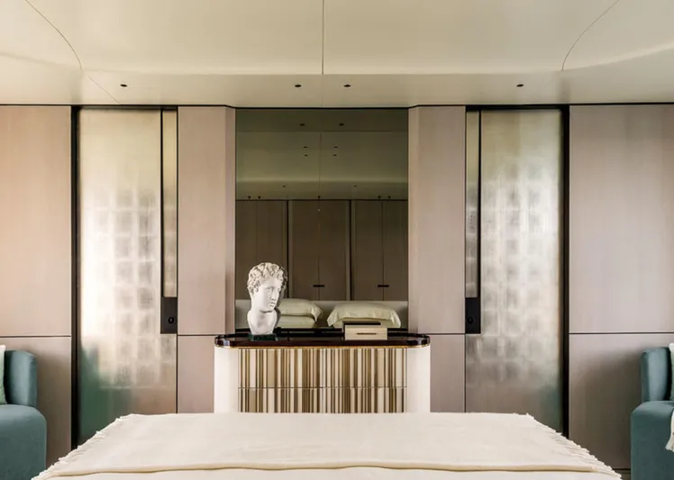 Dyamond Yacht Photos Pics 