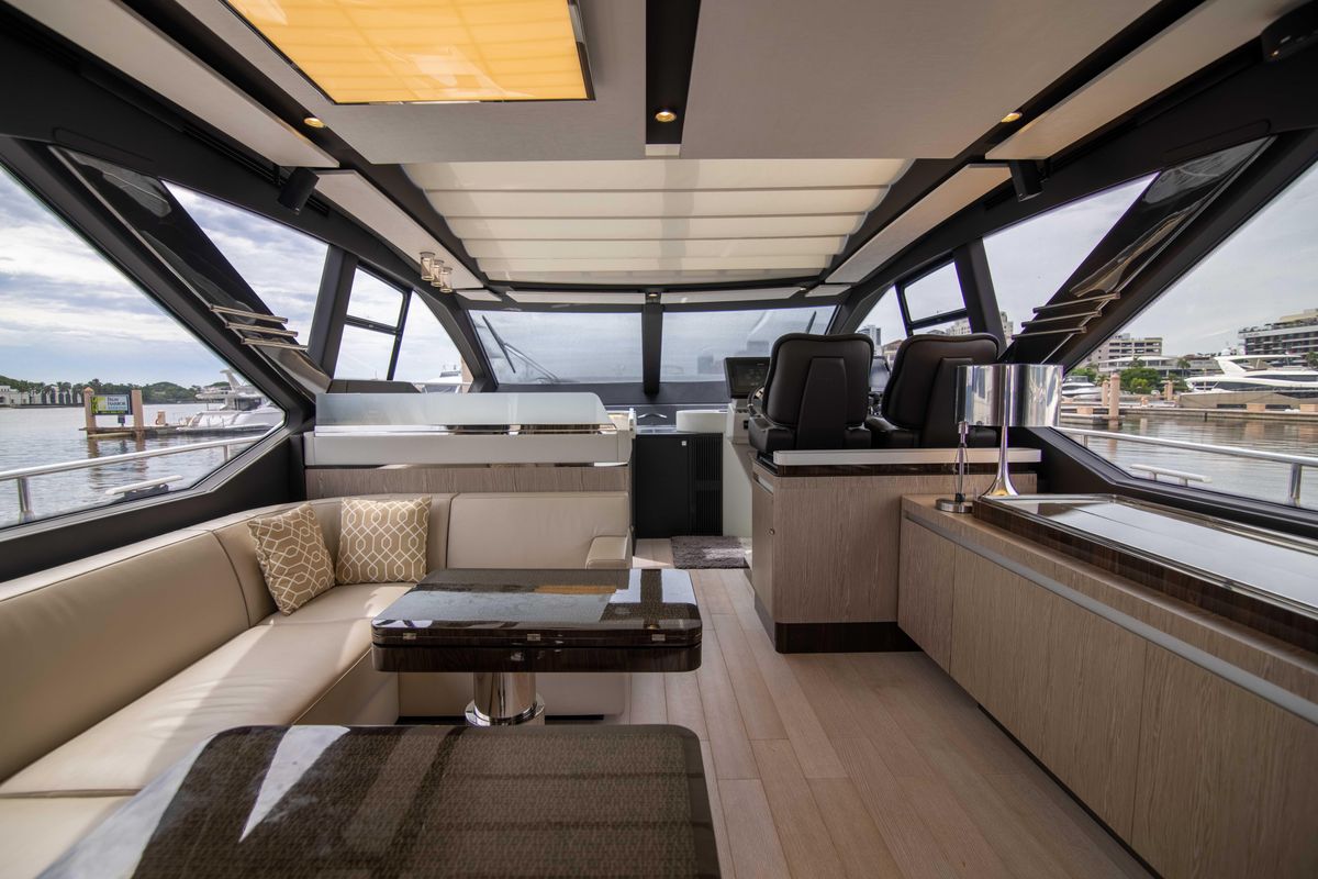 2019 Azimut 70 