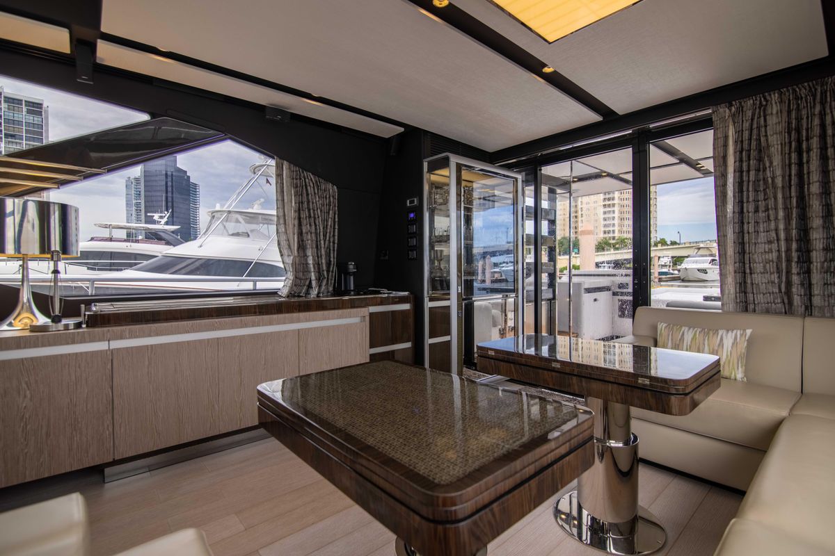 2019 Azimut 70 