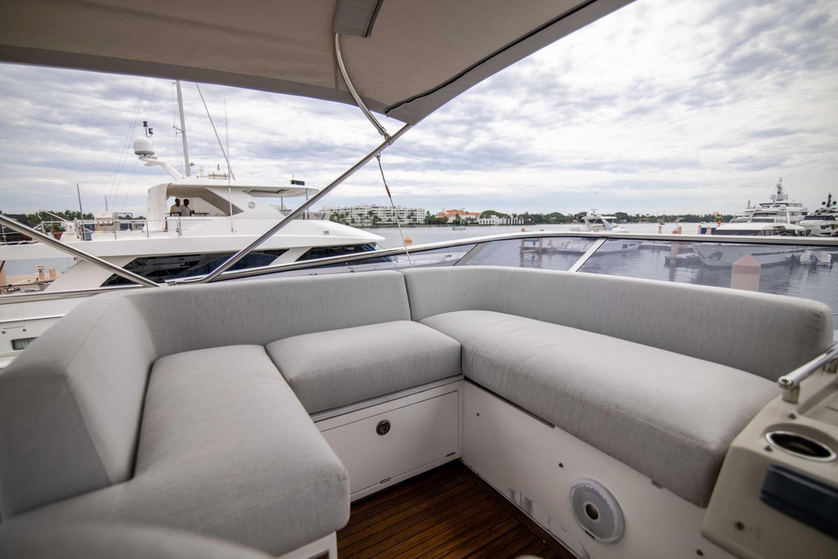 2019 Azimut 70 