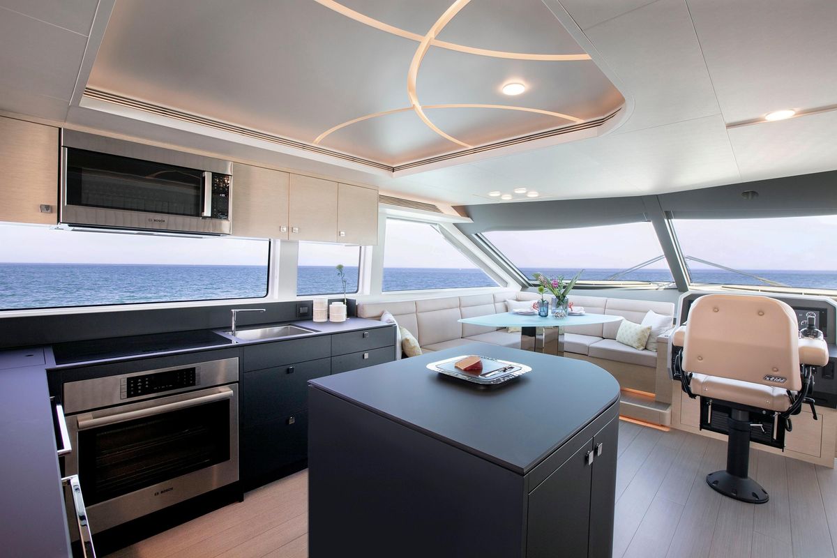 2019 CL Yachts 72 