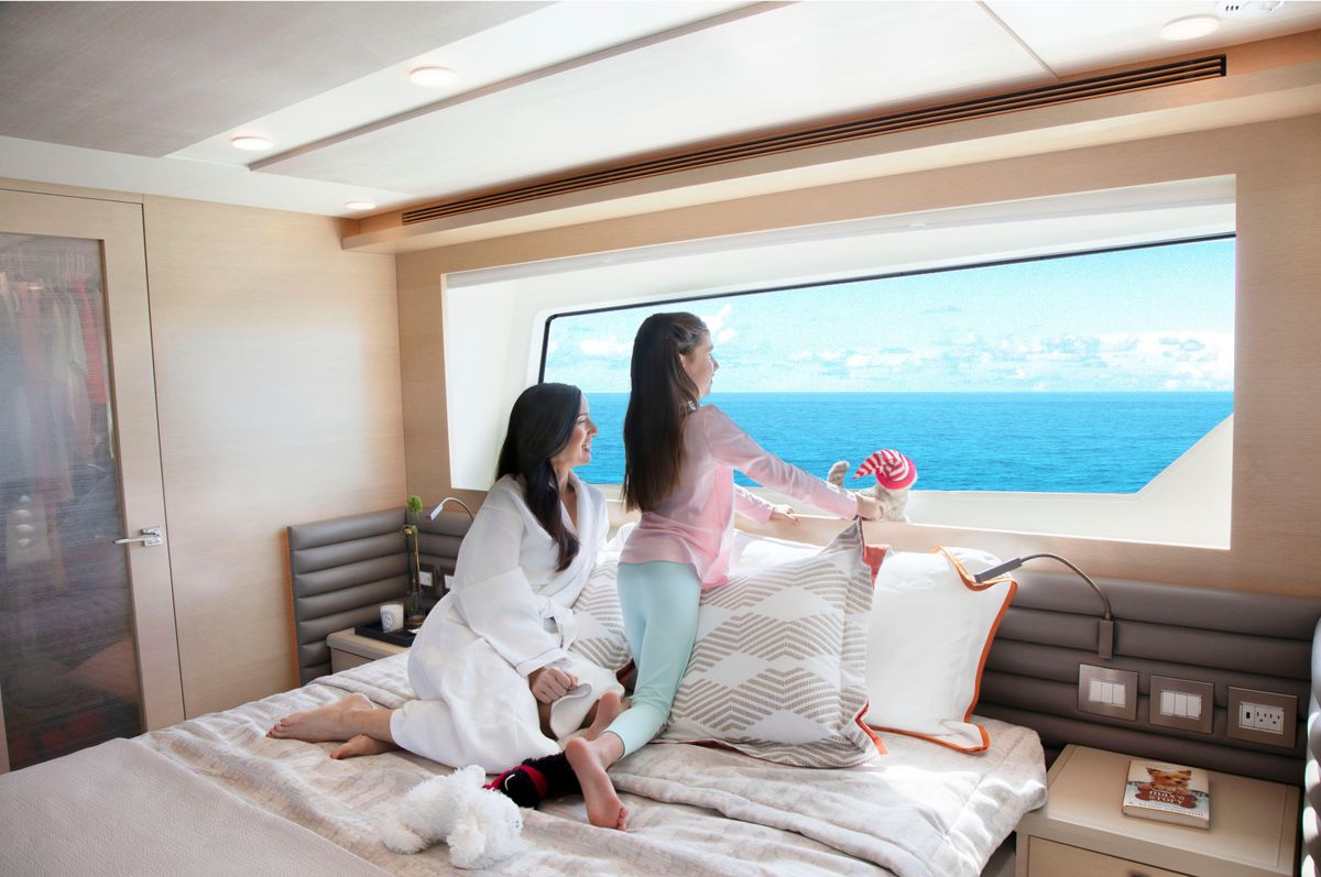2019 CL Yachts 72 