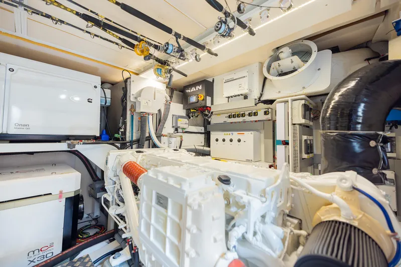 Opilio Yacht Photos Pics 