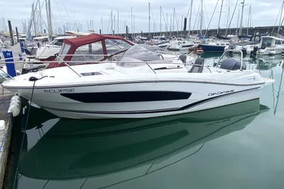 Jeanneau Cap Camarat 7.5 WA