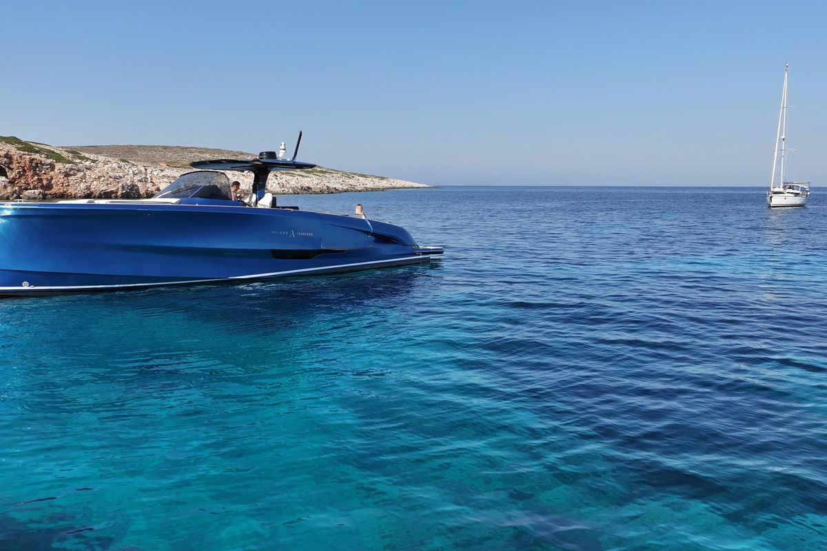 2023 Solaris Power 44 