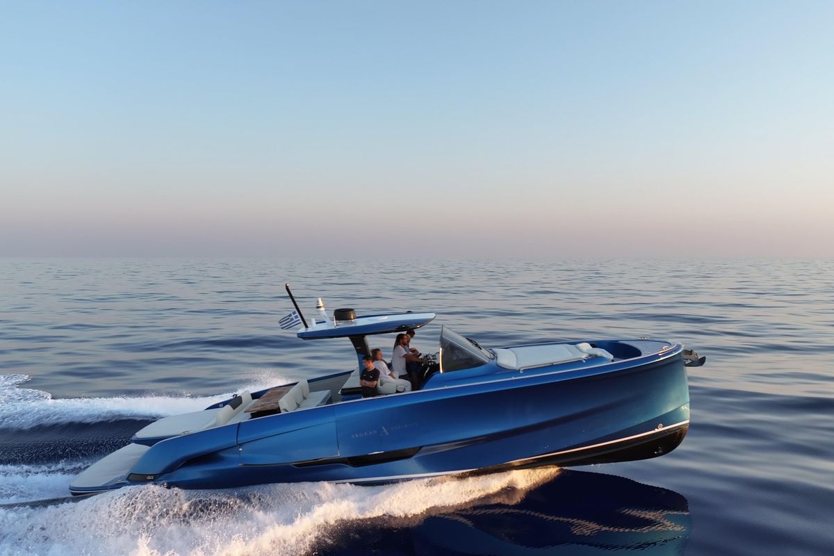 2023 Solaris Power 44 