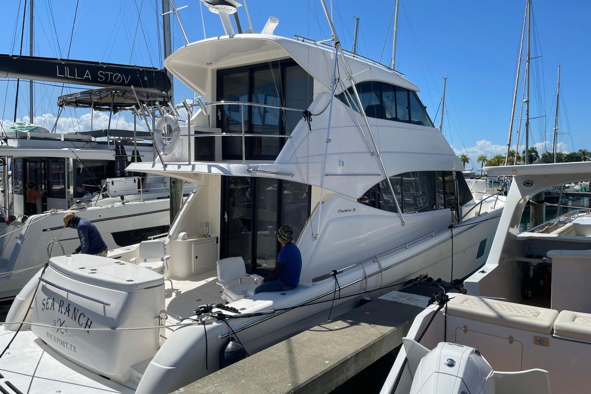 2011 Maritimo 60 