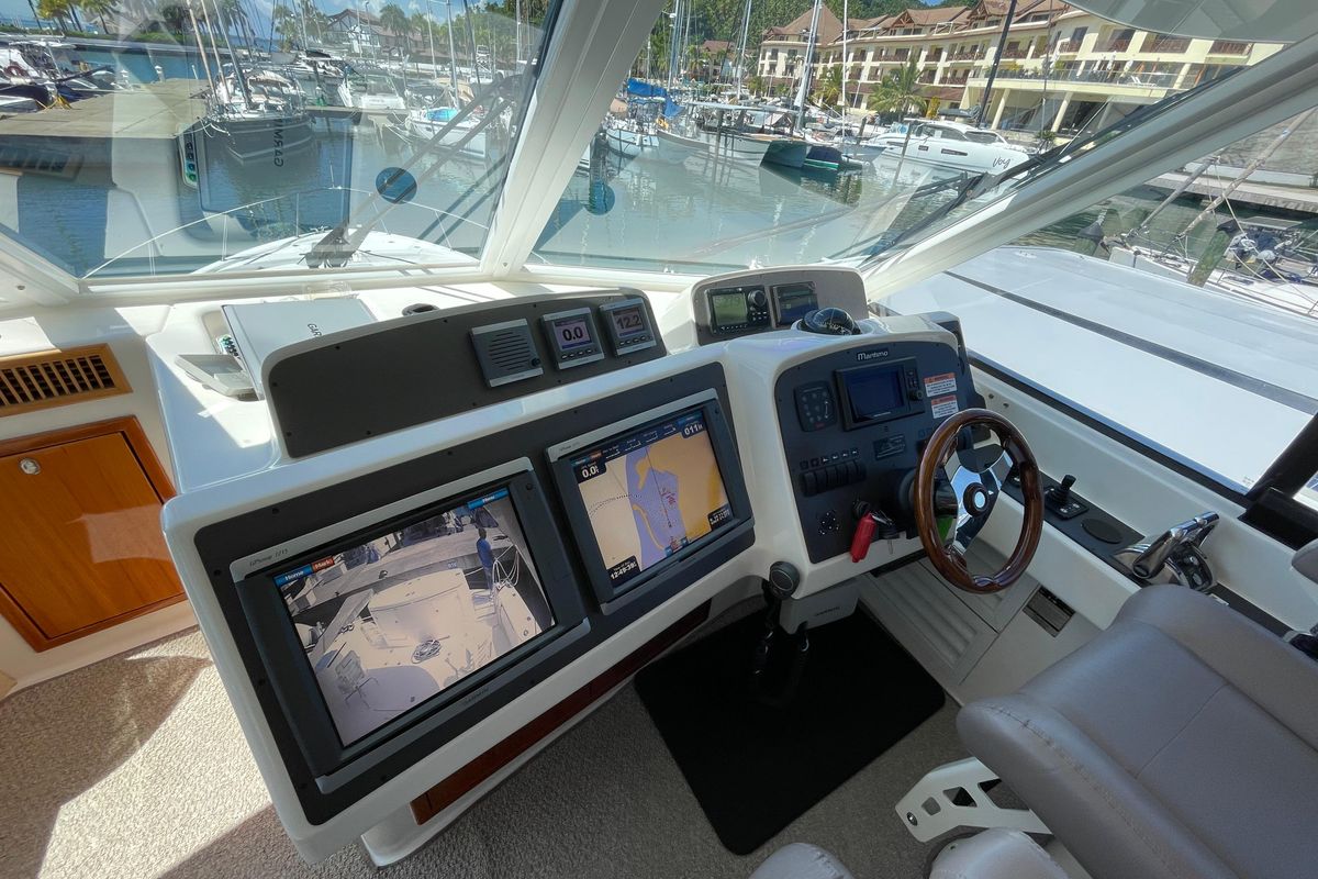 2011 Maritimo 60 