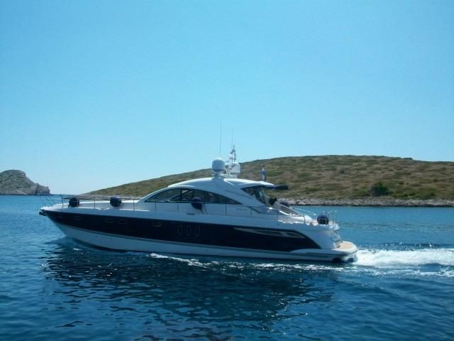 2006 Fairline 62 