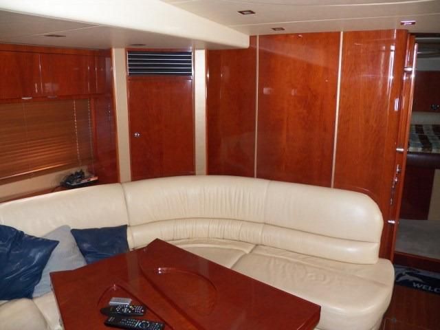 2006 Fairline 62 