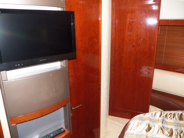 2006 Fairline 62 