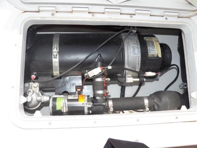 2006 Fairline 62 