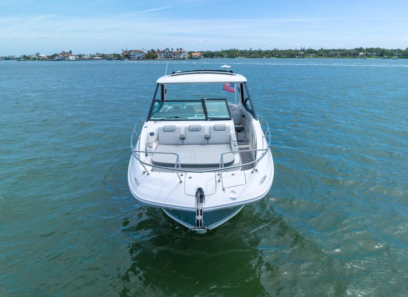 2021 Sea Ray Sundancer 320 OB