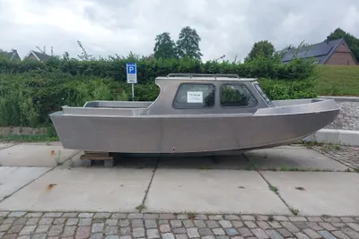 2023 Custom Explorer 600