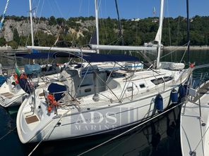 Jeanneau Sun Odyssey 37