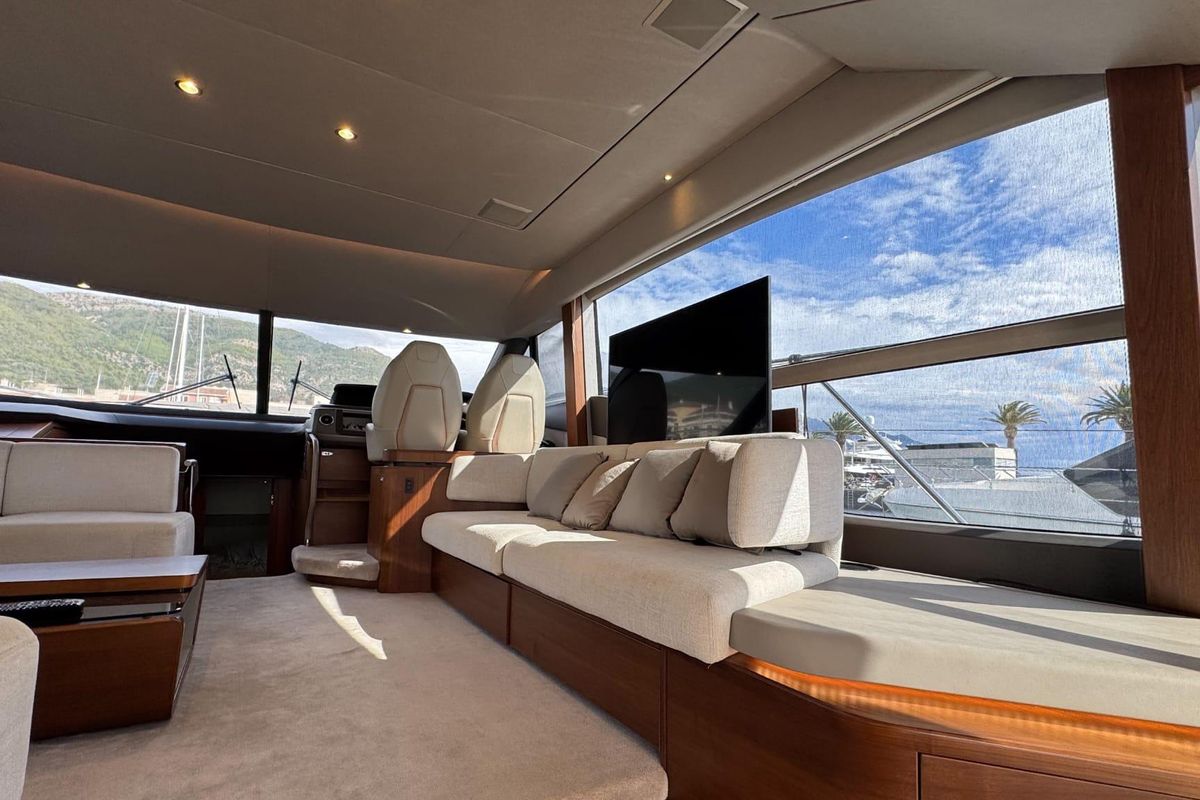 2019 Princess 54 