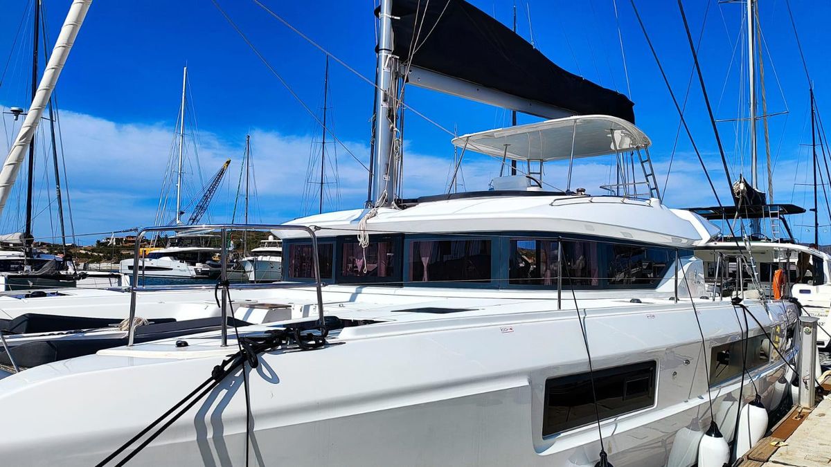 2024 Lagoon 51 