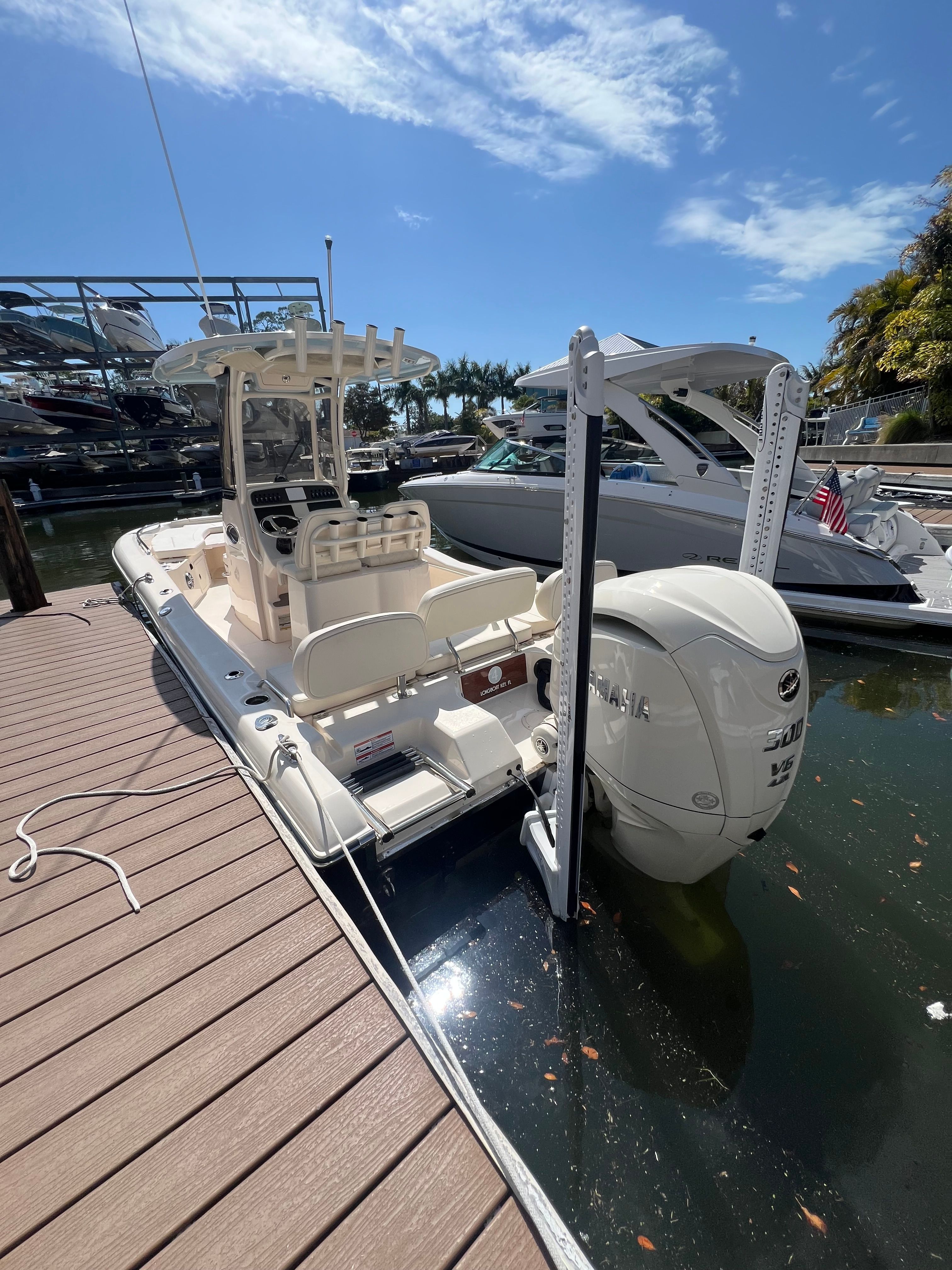 2025 GRADY-WHITE 251 CE - Image 3