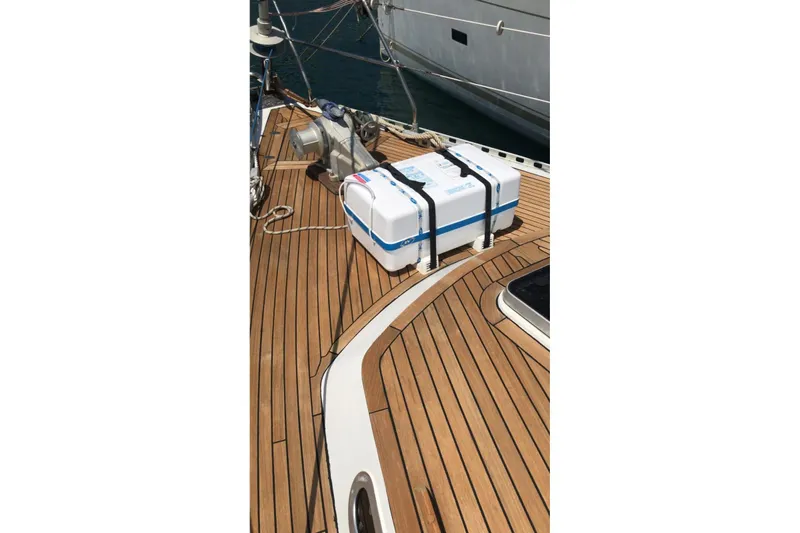 Giksea Yacht Photos Pics Deck of 1989 Franchini Atlantide 42 yacht with secured equipment.