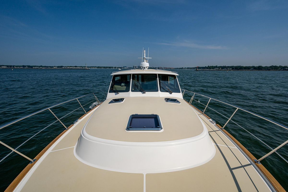 2017 Grand Banks 44 