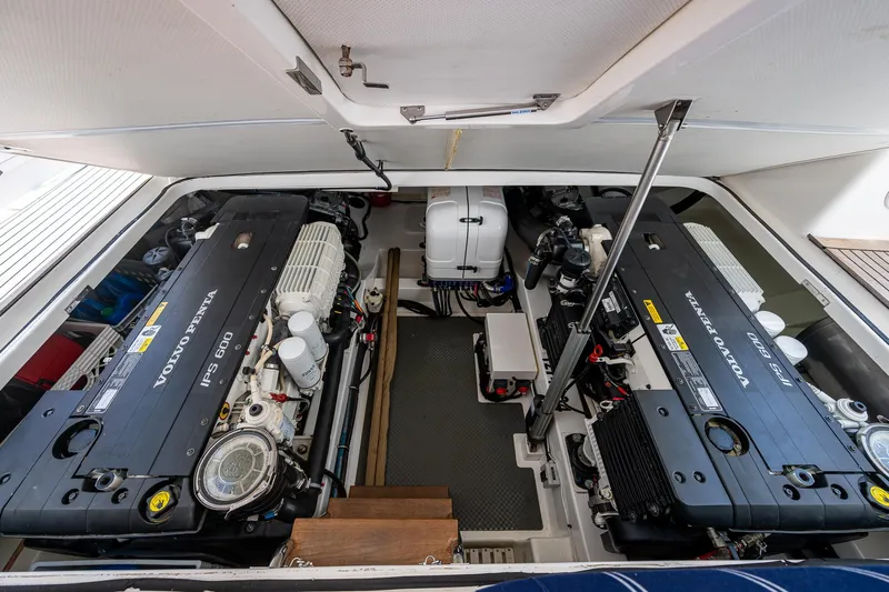 Duet Yacht Photos Pics Engine room of 2017 Grand Banks 44 Eastbay SX with Volvo Penta IPS 600 engines.