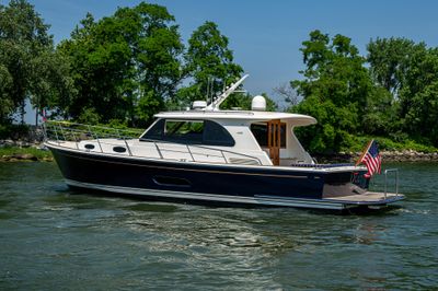 Yacht
