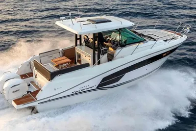 2023 Jeanneau Cap Camarat 10.5 WA