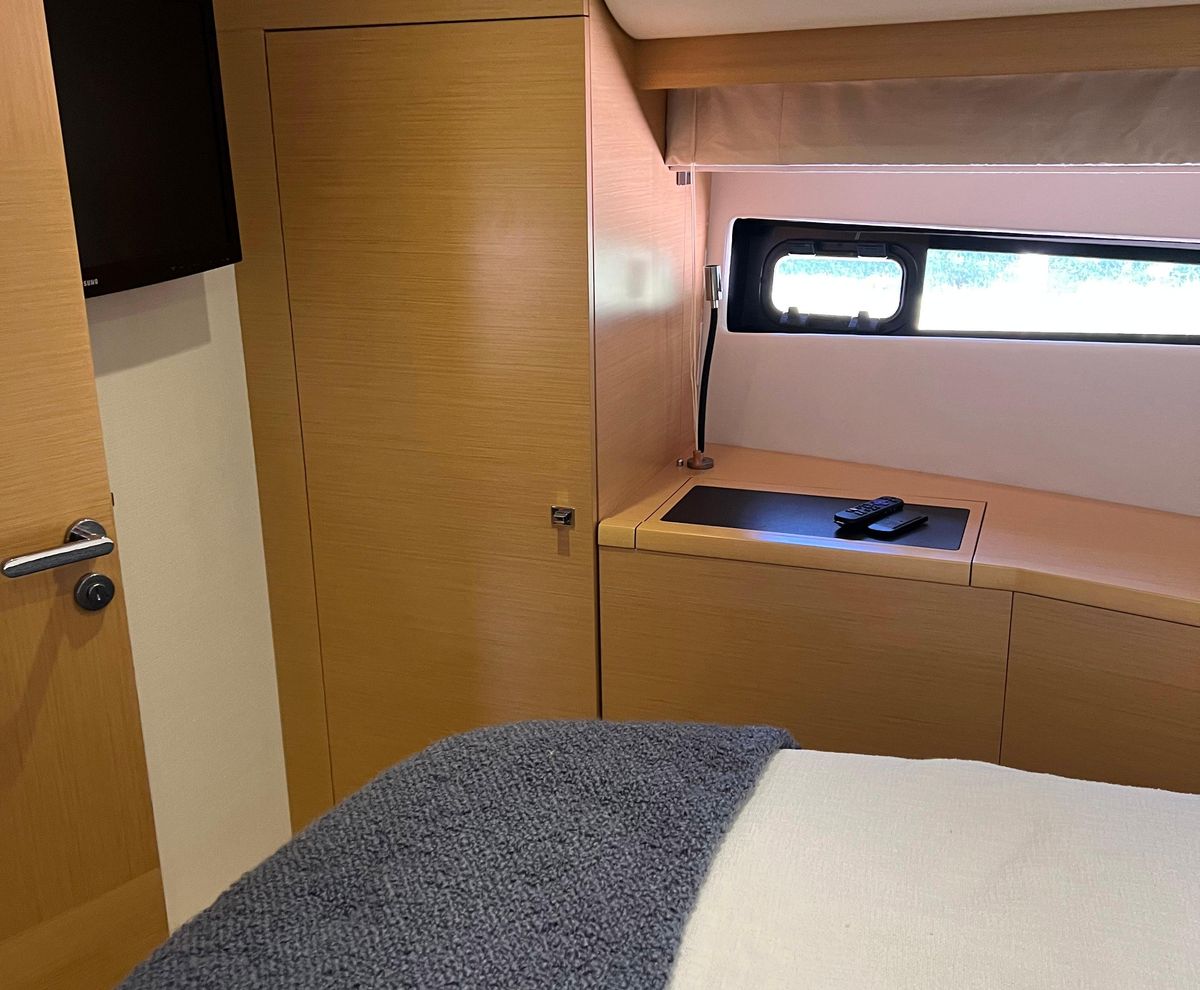 2013 Prestige 50 