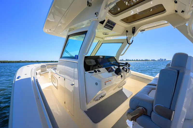 W/seakeeper Yacht Photos Pics 