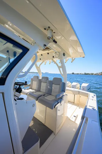 W/seakeeper Yacht Photos Pics 