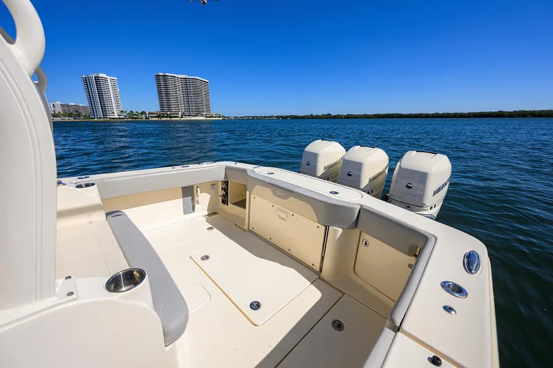 W/seakeeper Yacht Photos Pics 